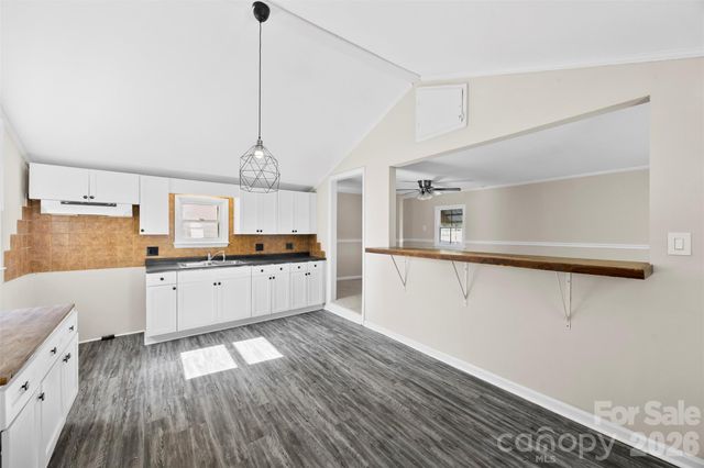 709 A Street, Bessemer City, NC 28016