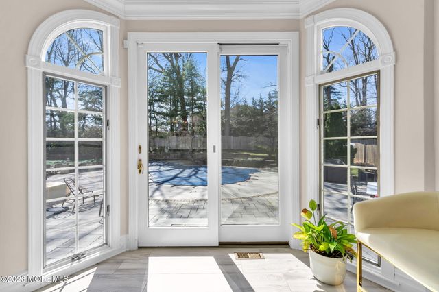 22 Chagall Road, Marlboro, NJ 07746