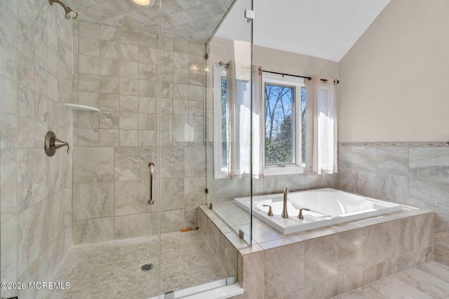 22 Chagall Road, Marlboro, NJ 07746