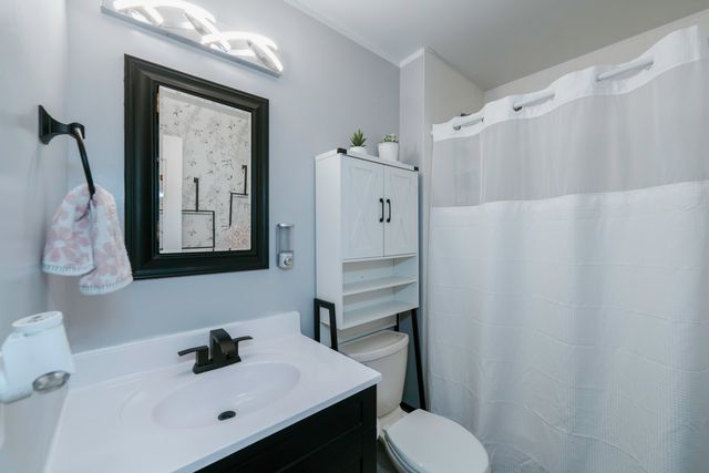 2515 E Olive Street 4H, Arlington Heights, IL 60004