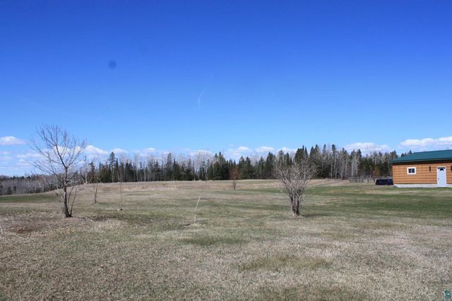 3032 S Hanson Rd, South Range, WI 54874