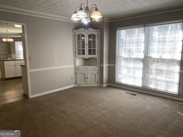 1720 Ridgefield Drive, Roswell, GA 30075