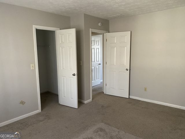 1720 Ridgefield Drive, Roswell, GA 30075