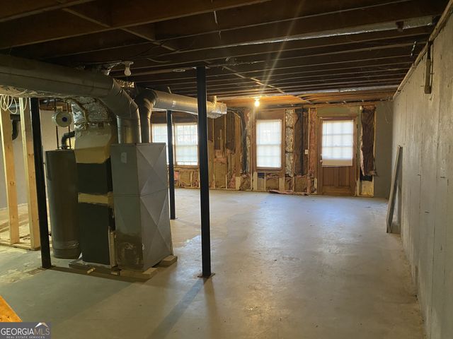 1720 Ridgefield Drive, Roswell, GA 30075