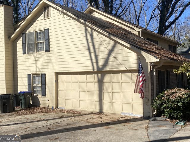 1720 Ridgefield Drive, Roswell, GA 30075