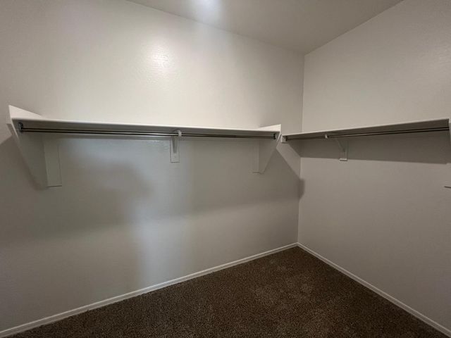 15645 W Desert Hollow Drive, Surprise, AZ 85387