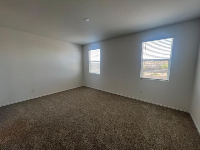 15645 W Desert Hollow Drive, Surprise, AZ 85387