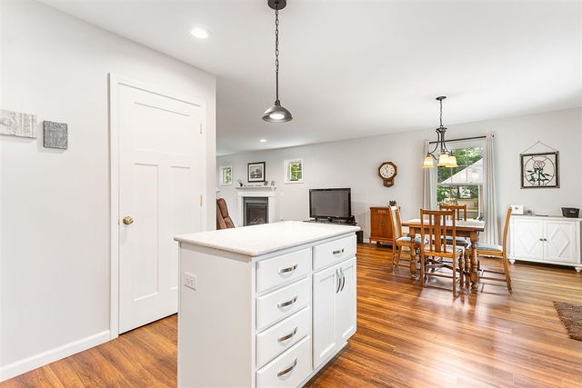 82 Euclid Street, South Haven, MI 49090