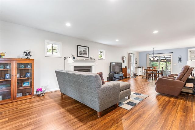 82 Euclid Street, South Haven, MI 49090