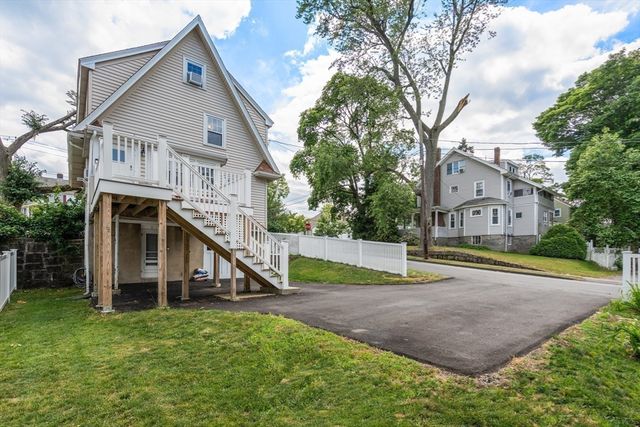 1200 Brook Road, Milton, MA 02186