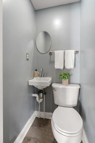 1200 Brook Road, Milton, MA 02186