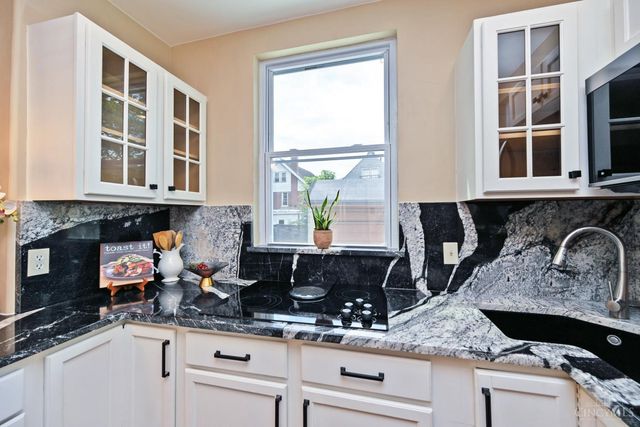 3417 Algona Place, Cincinnati, OH 45207