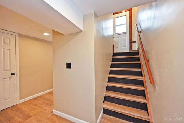 3417 Algona Place, Cincinnati, OH 45207