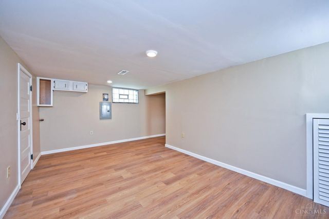3417 Algona Place, Cincinnati, OH 45207