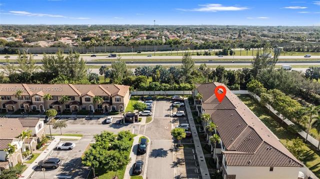 3272 W 92nd Pl, Hialeah, FL 33018