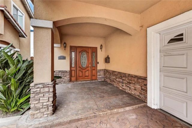 15422 Freeman Avenue, Lawndale, CA 90260