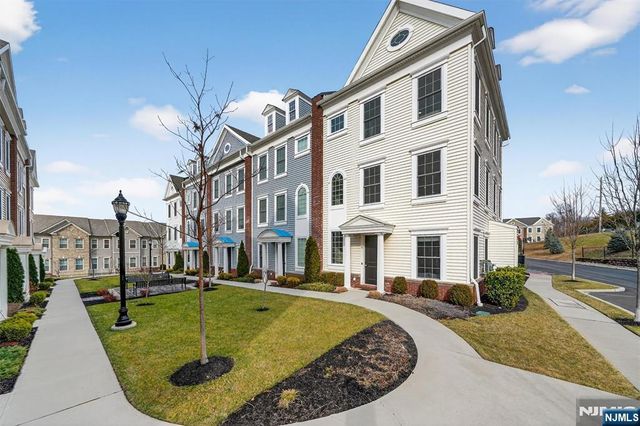 223 Bradley Drive, Wood Ridge, NJ 07075