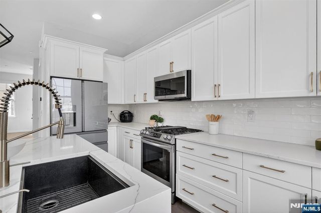 223 Bradley Drive, Wood Ridge, NJ 07075