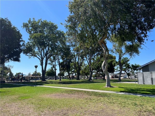 11861 Bailey Street D, Garden Grove, CA 92845