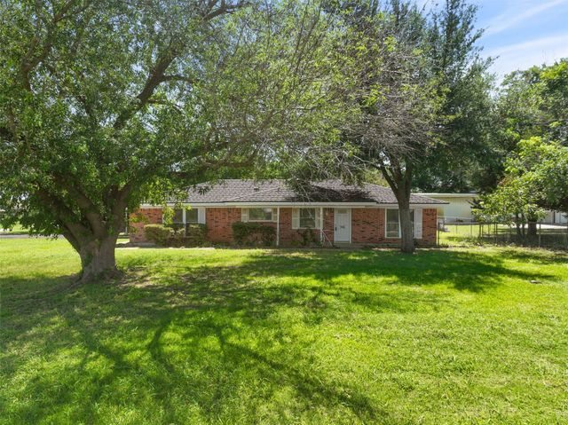 516 Willow Park Drive, Willow Park, TX 76087