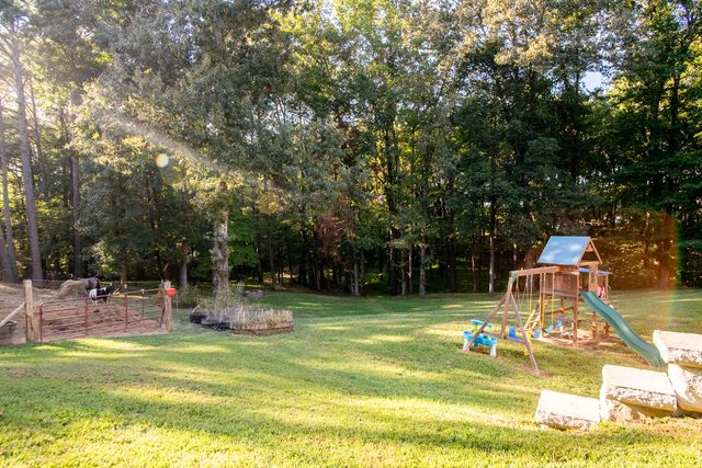 290 Potts Road, Ringgold, GA 30736