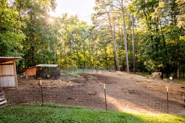 290 Potts Road, Ringgold, GA 30736