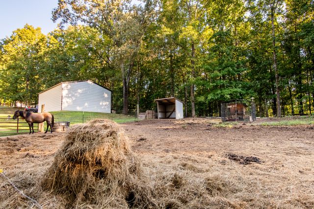290 Potts Road, Ringgold, GA 30736
