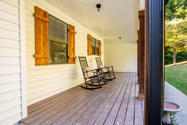 290 Potts Road, Ringgold, GA 30736