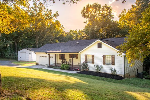 290 Potts Road, Ringgold, GA 30736