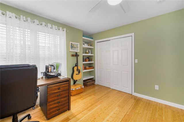 33 Abatecola Way, Johnston, RI 02919