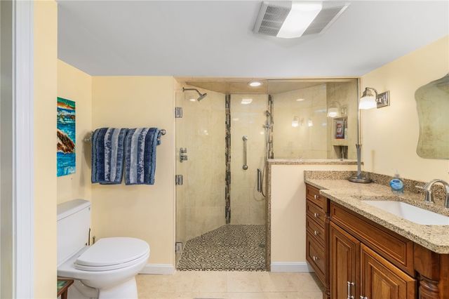 33 Abatecola Way, Johnston, RI 02919