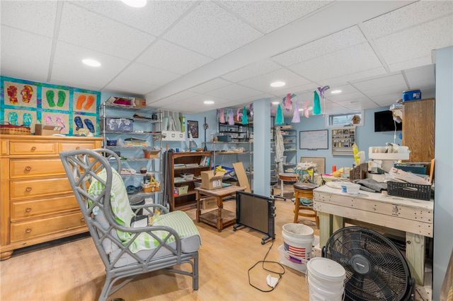 33 Abatecola Way, Johnston, RI 02919