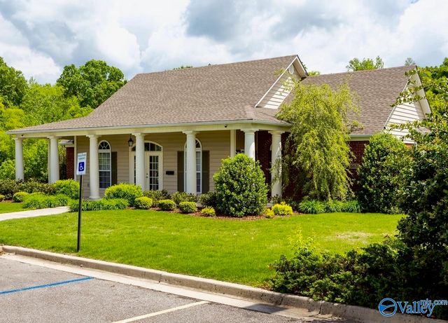 705 Wade Road, Owens Cross Roads, AL 35763