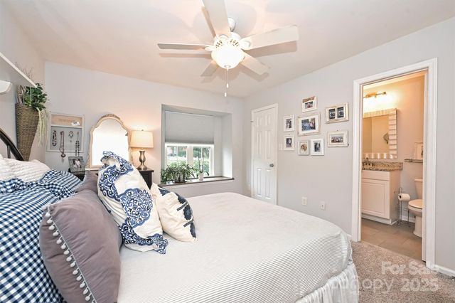9327 S Vicksburg Park Court, Charlotte, NC 28210