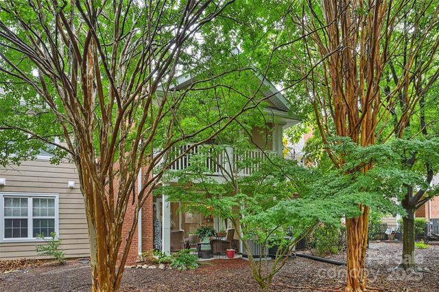 9327 S Vicksburg Park Court, Charlotte, NC 28210