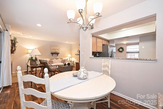9327 S Vicksburg Park Court, Charlotte, NC 28210