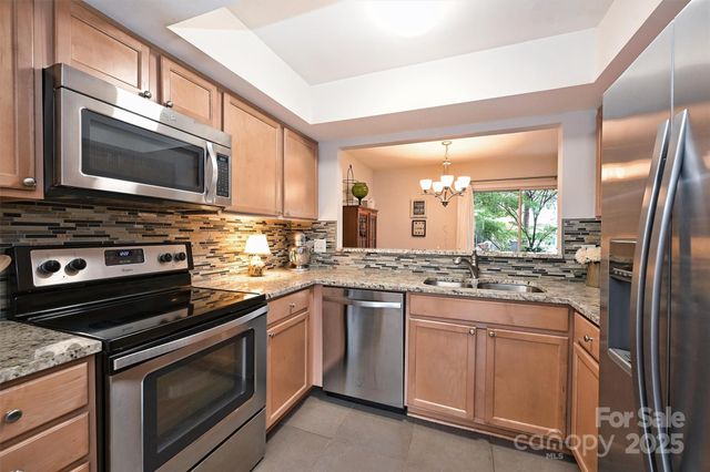 9327 S Vicksburg Park Court, Charlotte, NC 28210