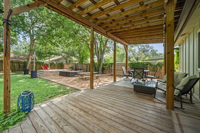 705 Dulwich ST, Austin, TX 78748