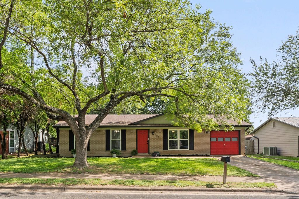 705 Dulwich ST, Austin, TX 78748