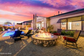 13725 N Hidden Springs Drive, Oro Valley, AZ 85755