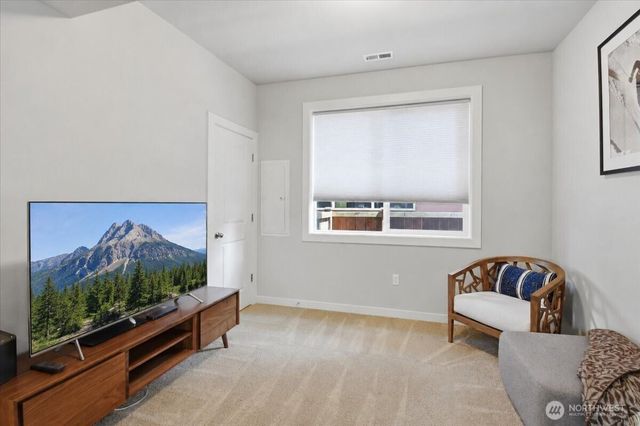 759 NE 2nd Street, North Bend, WA 98045
