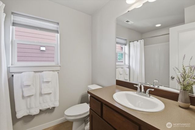 759 NE 2nd Street, North Bend, WA 98045