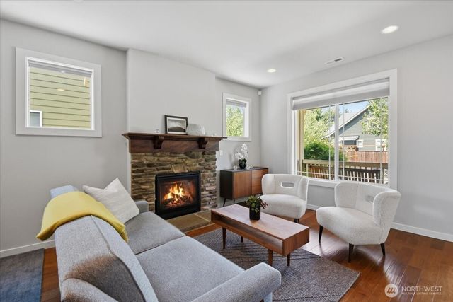 759 NE 2nd Street, North Bend, WA 98045
