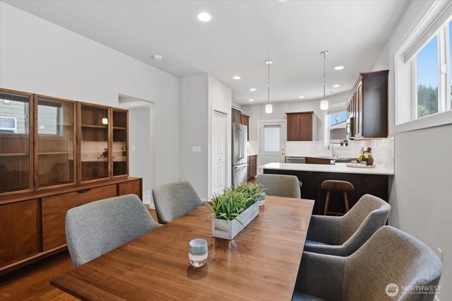 759 NE 2nd Street, North Bend, WA 98045