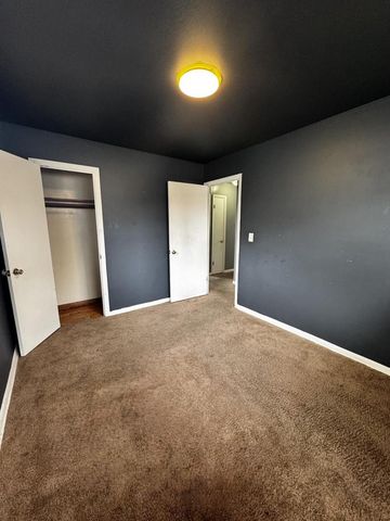 8243 W Grantosa DRIVE, Milwaukee, WI 53218