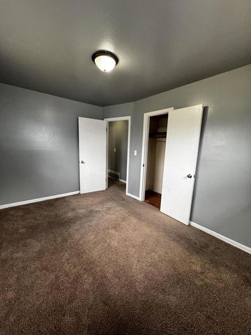 8243 W Grantosa DRIVE, Milwaukee, WI 53218