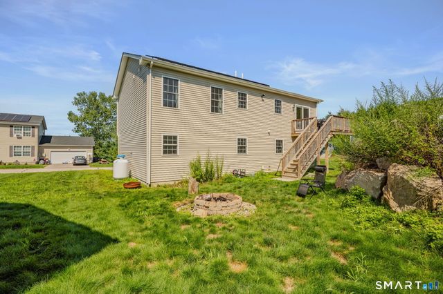 2 Julian Circle, Sterling, CT 06377