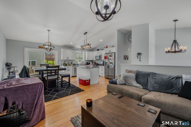 2 Julian Circle, Sterling, CT 06377
