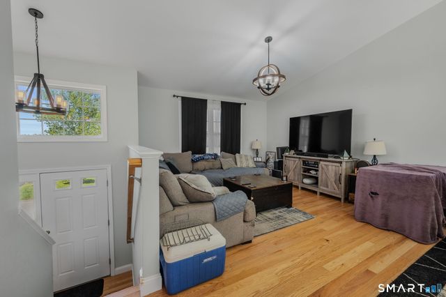 2 Julian Circle, Sterling, CT 06377