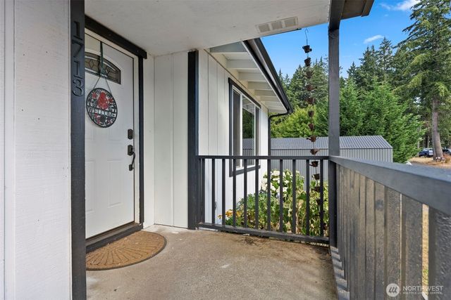 1713 Madison Street, Shelton, WA 98584
